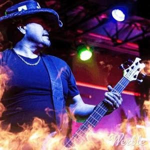 Meet your Posher, Jerry